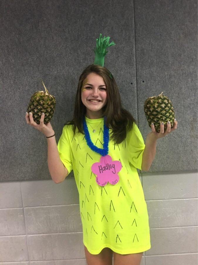 Hadley Neal is a Pineapple in Paradise (Photo by Nick Dorogy)
