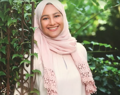 SENIOR SPOTLIGHT: Zuna Shabbir