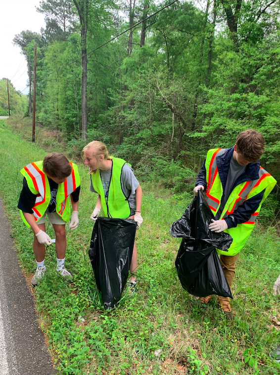 Sophomore students clean-up roadside of Ayers road
From left to right: Knox Cleveland, Claudia Pope, and Avery Jackson